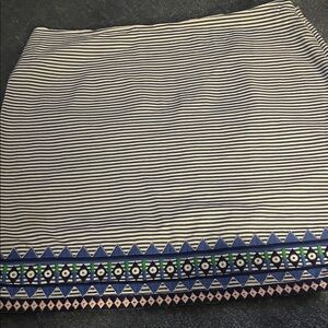 Vineyard Vines Navy and White Striped Mini Skirt with Geometric Hem